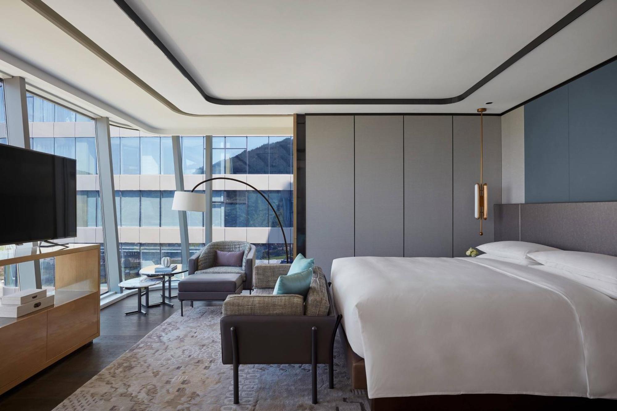 Xuzhou Marriott Hotel Lakeview Exterior photo