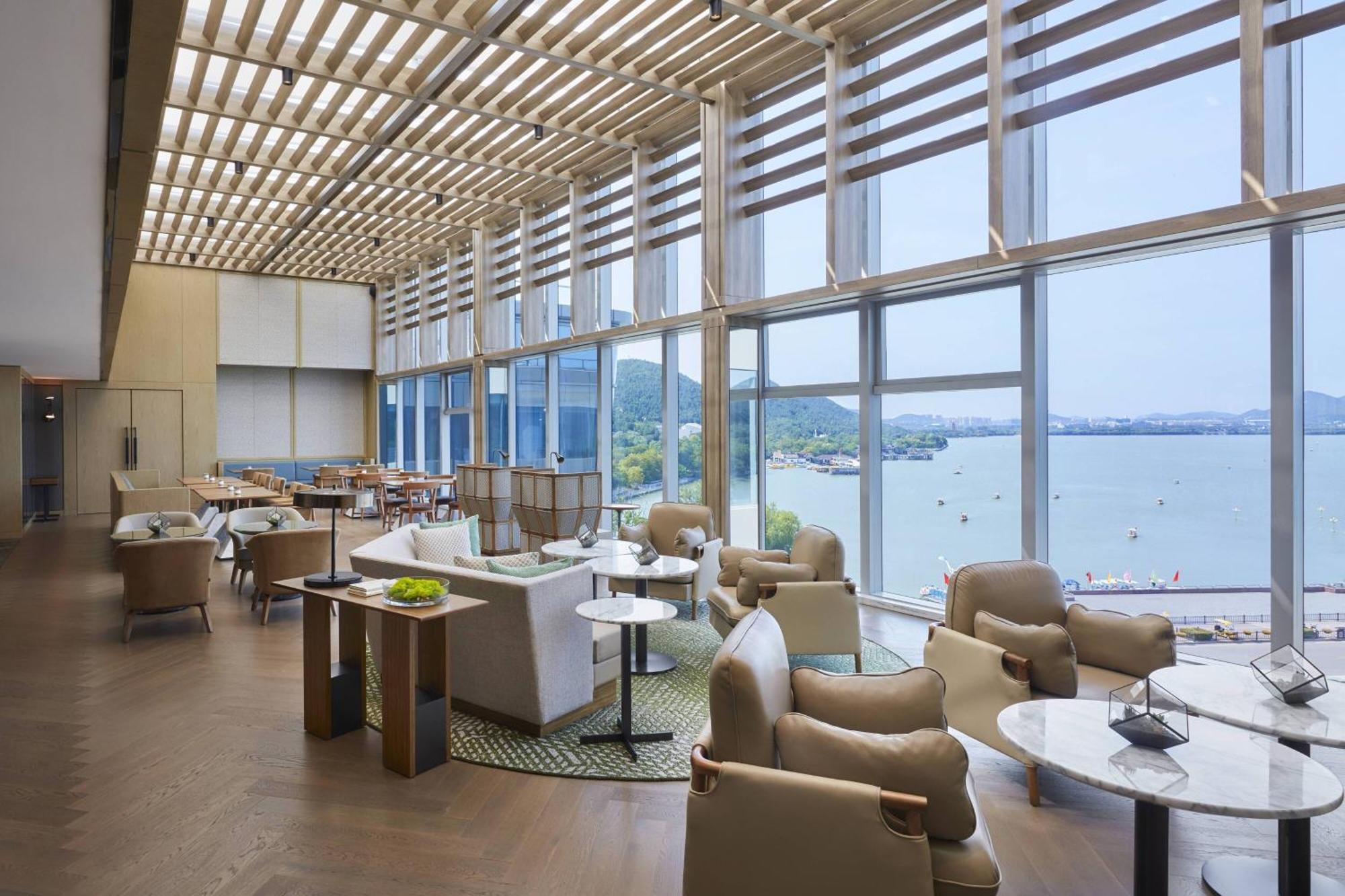 Xuzhou Marriott Hotel Lakeview Exterior photo